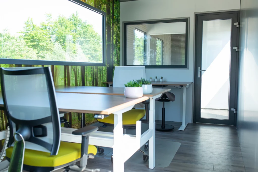 Mobiel-kantoor-huren-plaatsen-logistiek-inrichting-interieur-14 Mobiel kantoor huren logistiek interieur 19
