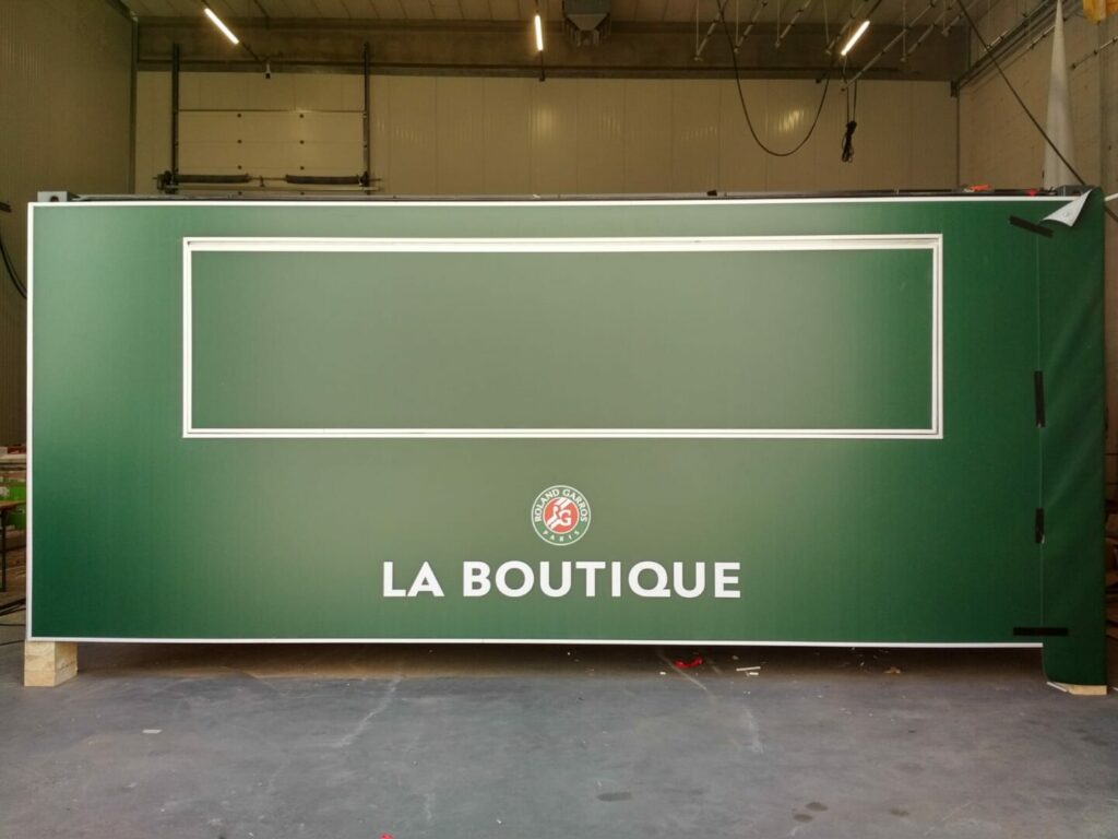 Roland-Garros-Mobile-shop-unit-Xtreme-Concepts (7)
