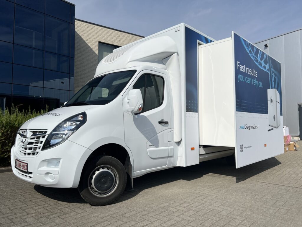 X3M - MI Diagnostics PCR mobiel labo Testcentrum (4)