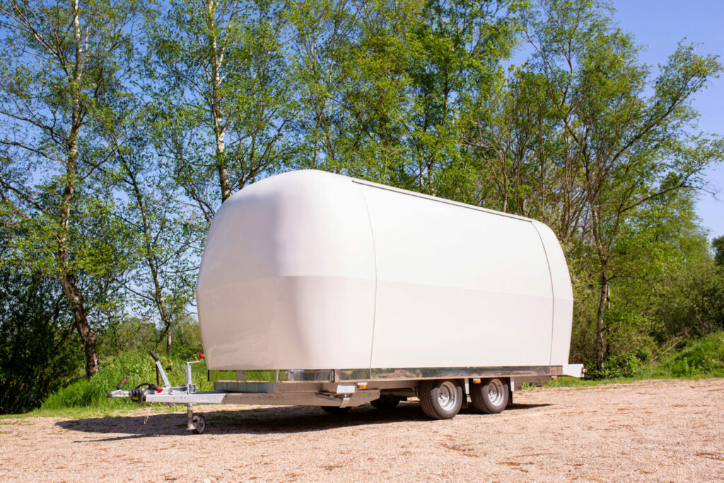 X3M-Xtreme-Concepts-Serge-Blommaer-promo-trailer-wit-exterieur (13) Xtreme Concepts roadshows promotrailer