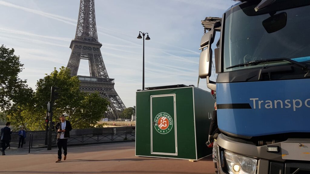 X3M-Xtreme-Concepts-roland-garros-booth-merchandising (8)