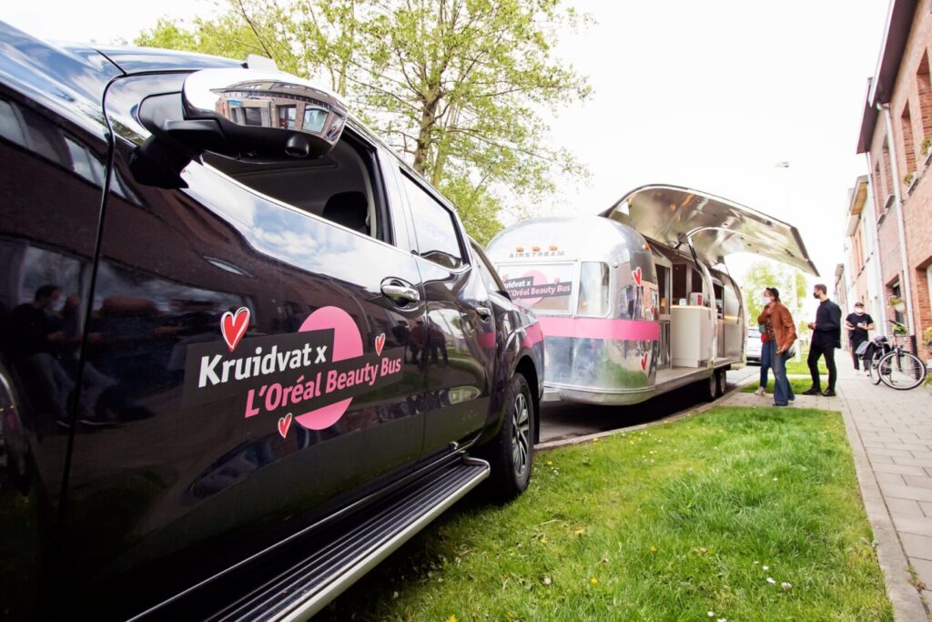Xtreme Concepts X3M - Kruidvat Silverstar trailer mobile roadshow (3)