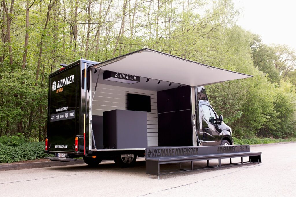 Xtreme Concepts - X3M - Mobile roadshow truck - Bioracer promotourer (1)