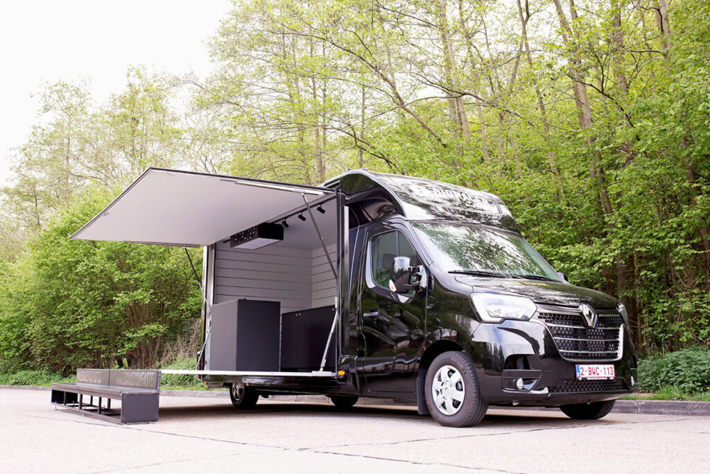 Xtreme Concepts - X3M - Mobile roadshow truck - Bioracer promotourer (3)