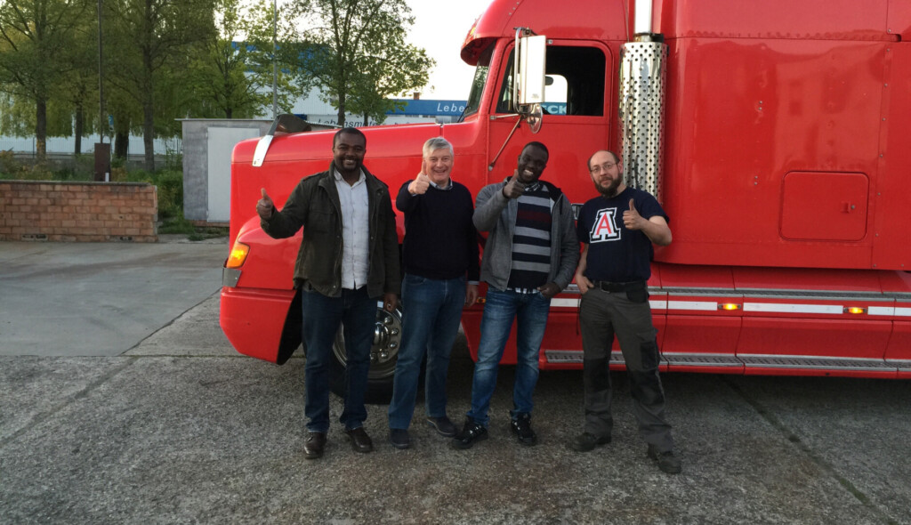 Xtreme-Concepts-agencies-promotrucks-roadshow(2)