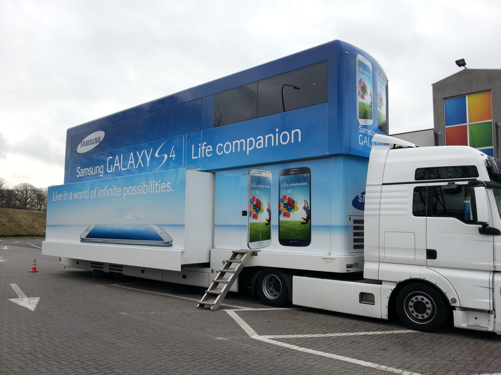 Xtreme Concepts Roadshows Bestickering