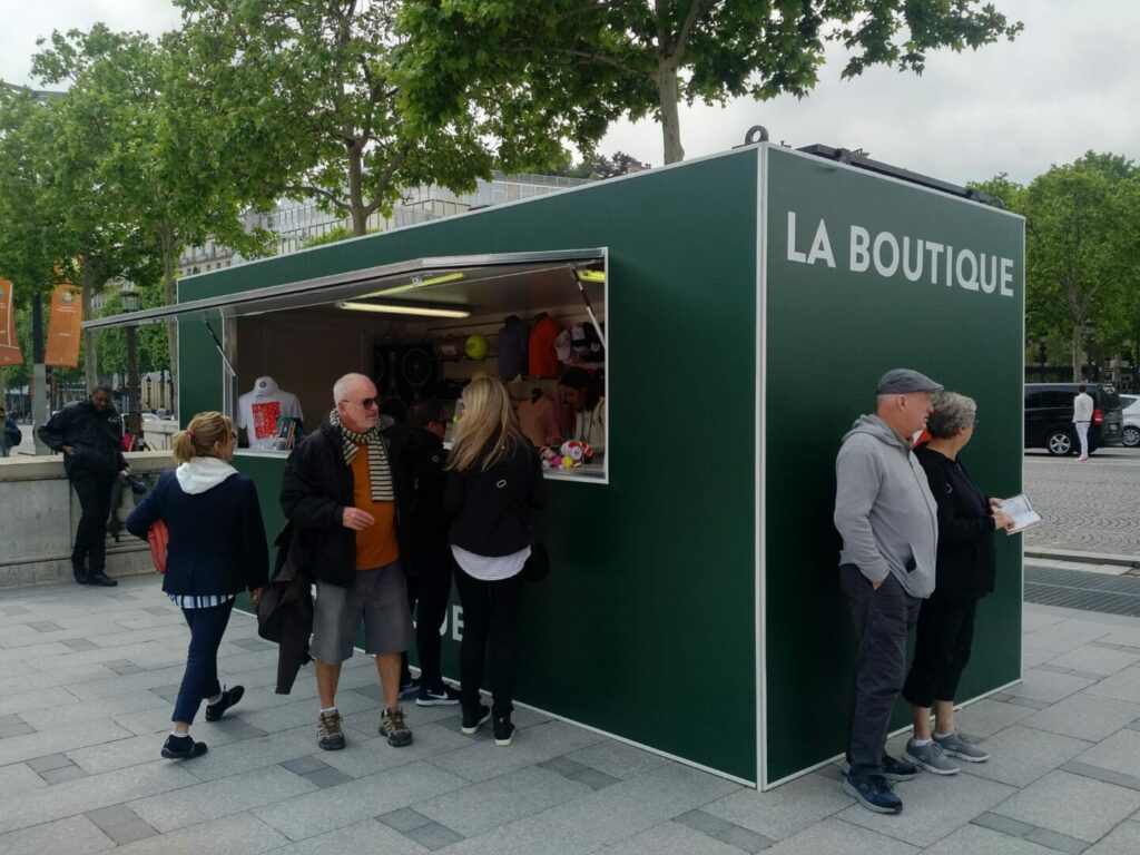 Xtreme-Concepts-mobiele-shop-unit-sales-booth (8)